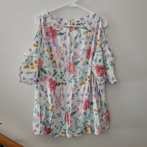 Old Navy Floral Over Shoulder Blouse